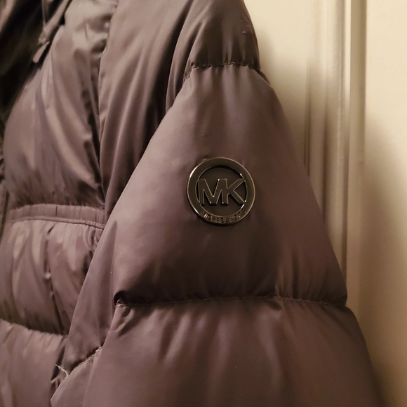 MICHAEL Michael Kors Packable Down Jacket, Gunmetal Size Small - Picture 5 of 7
